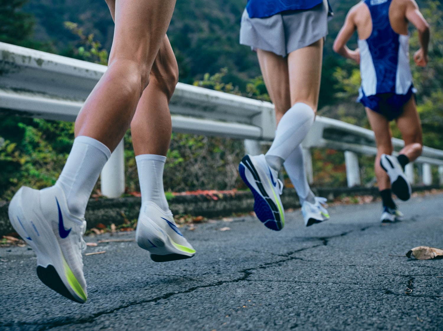 ナイキ、駅伝ランナー着想のスニーカー＆ウェア「EKIDEN PACK」“日本の