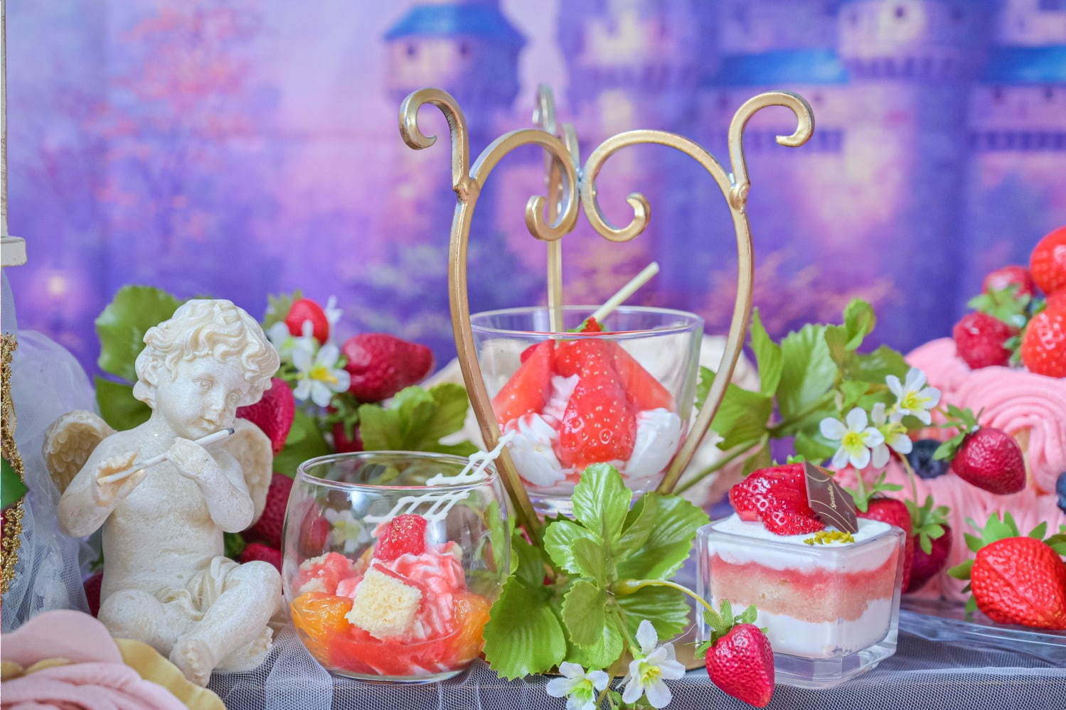 ピンク×アートの苺スイーツビュッフェが大阪で、“彫刻”ショートケーキやピンクモンブランなど｜写真7