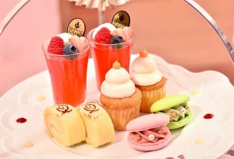 アメリカ通販ファッション Q-pot CAFE.の年末年始限定「チョコくま」パフェ＆“おせち ワンピース