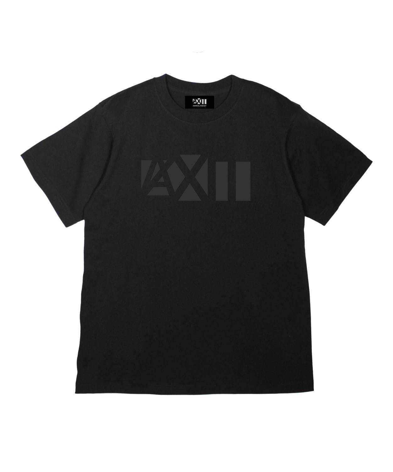 アンリアレイジ×芸人EXIT、“720通り”の着方ができるシャツ＆光で“虹色”に変わるロゴT｜写真45
