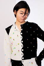 “チャイナ服”着想のヤンヤン新作、“香港のおばあちゃん”のルームウェアが着想のニットアイテム｜写真58