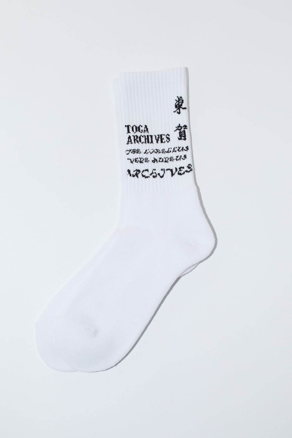トーガ×タビオの靴下 - “東賀”の文字デザインやシアー素材ソックス、メンズ＆ウィメンズで｜写真19