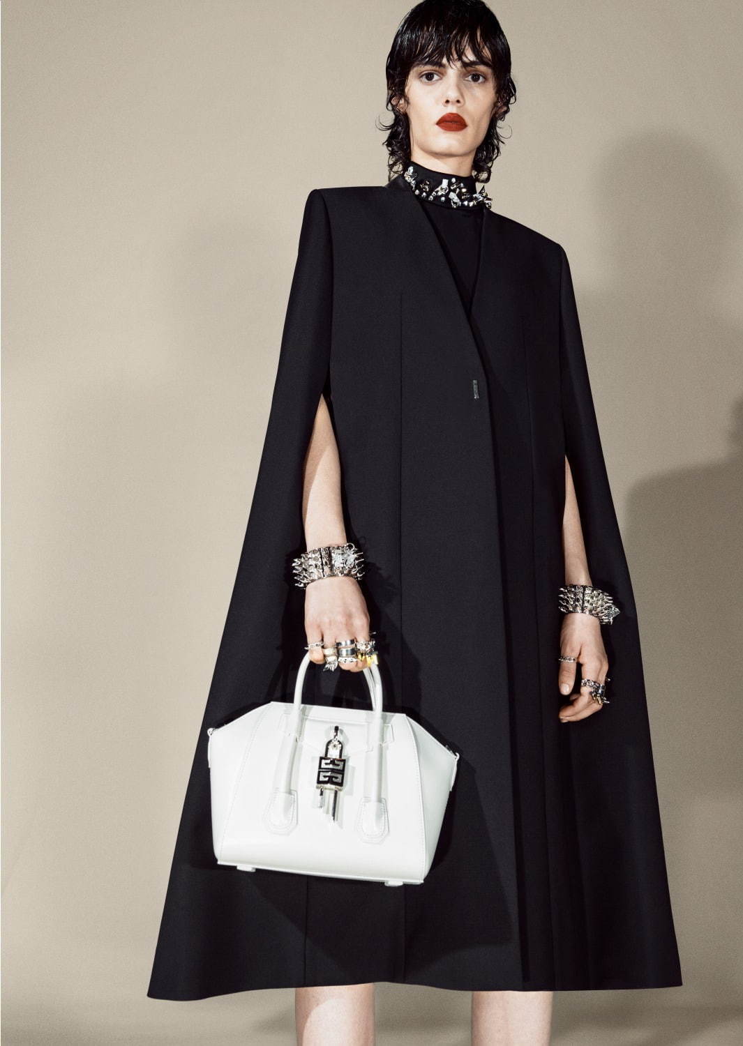 ジバンシィ(Givenchy) 2021年秋ウィメンズコレクション  - 写真26