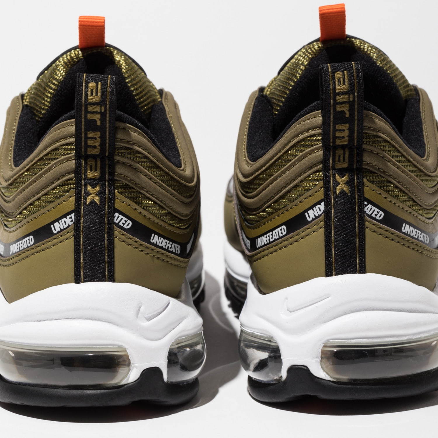 ナイキ(NIKE), アンディフィーテッド(UNDEFEATED) エアマックス 97｜写真9