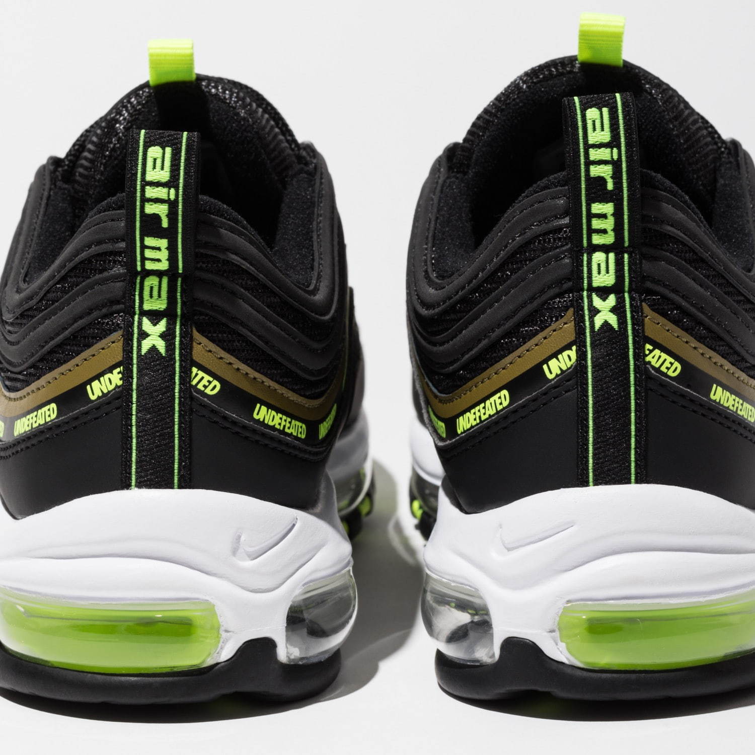 ナイキ(NIKE), アンディフィーテッド(UNDEFEATED) エアマックス 97｜写真14