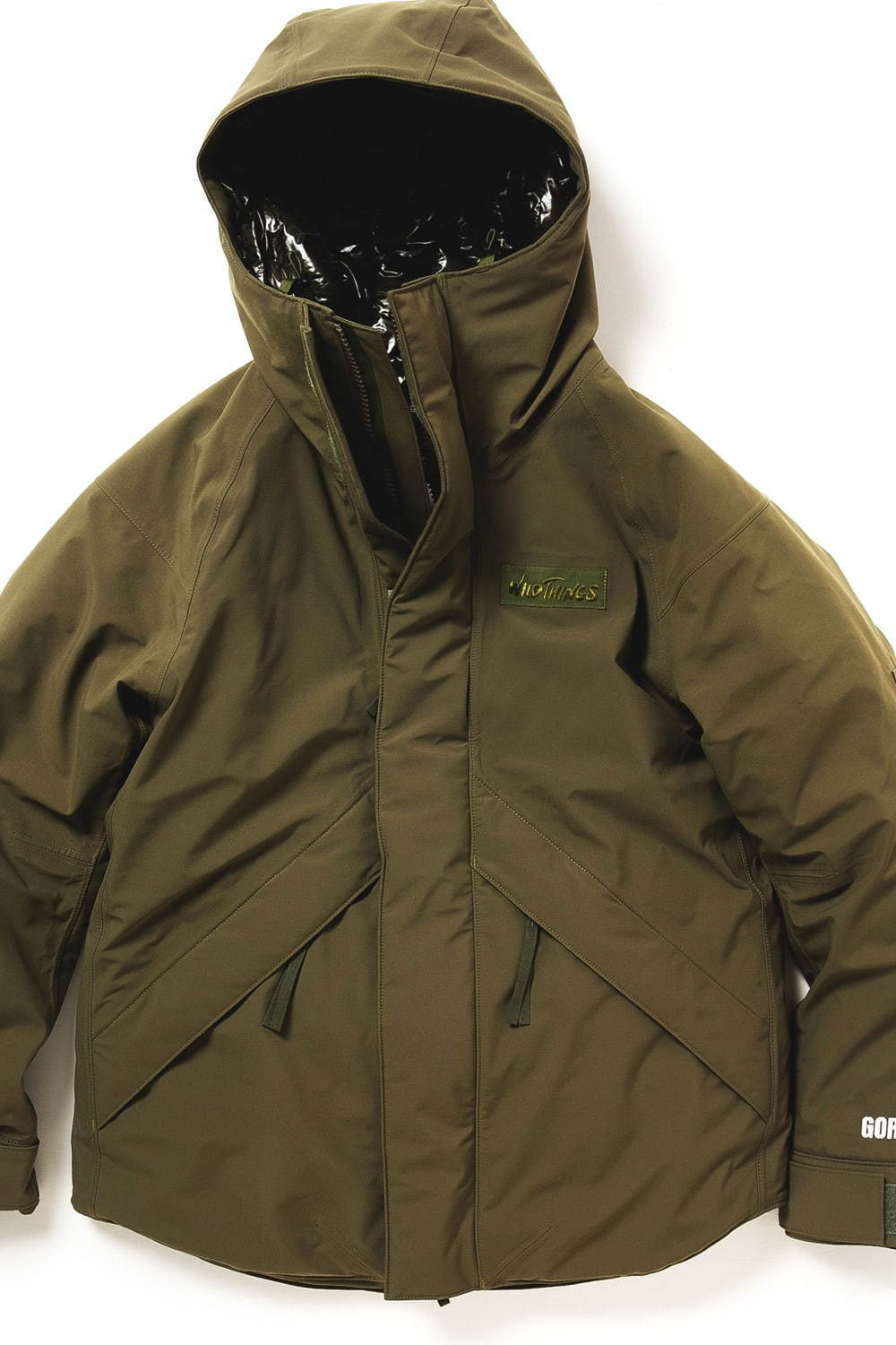 ノンネイティブ×ワイルドシングスのゴアテックス中綿ジャケット、高保温性＆軽量性を兼備｜写真5