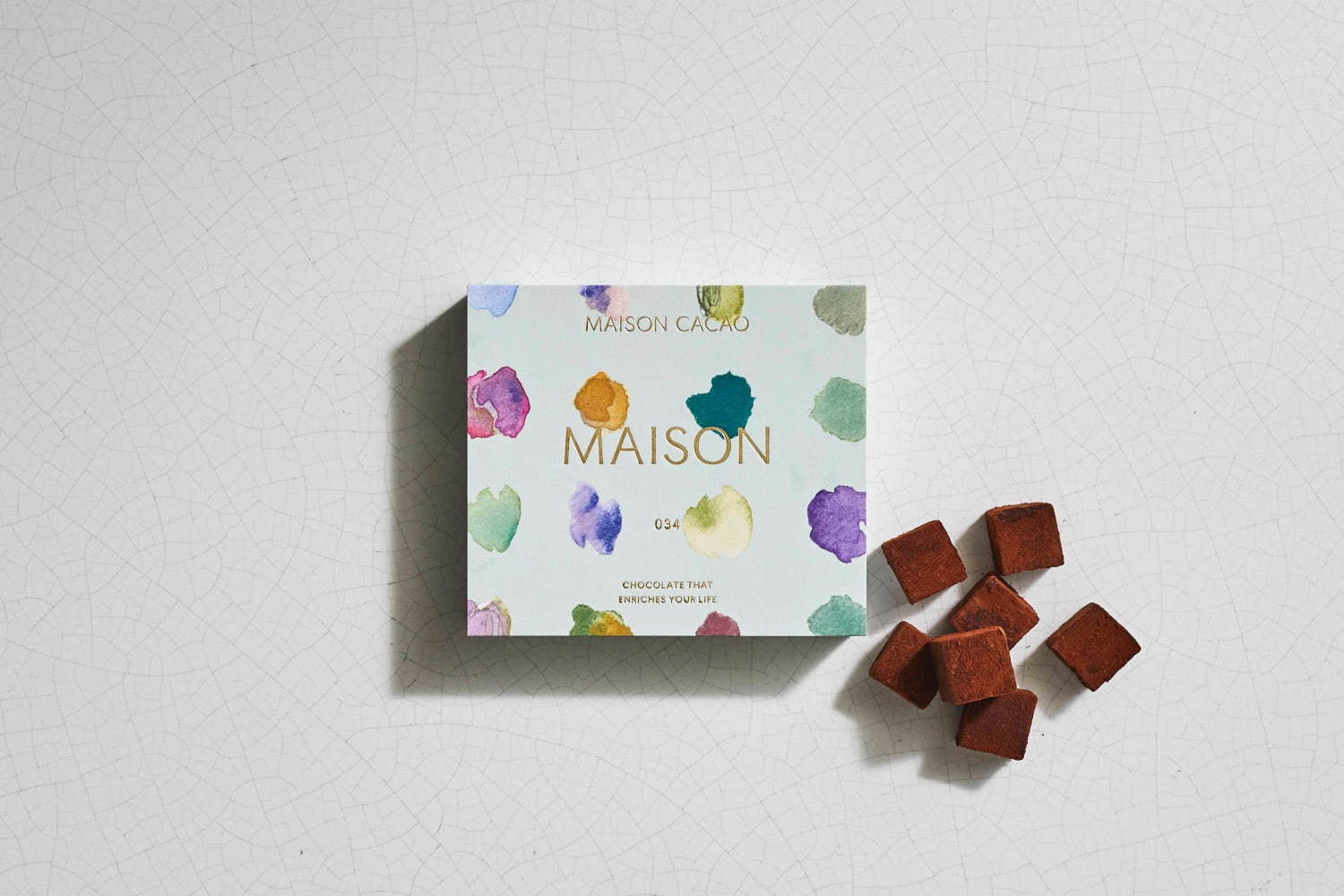 「MAISON」(マスカット) 2,400円＋税