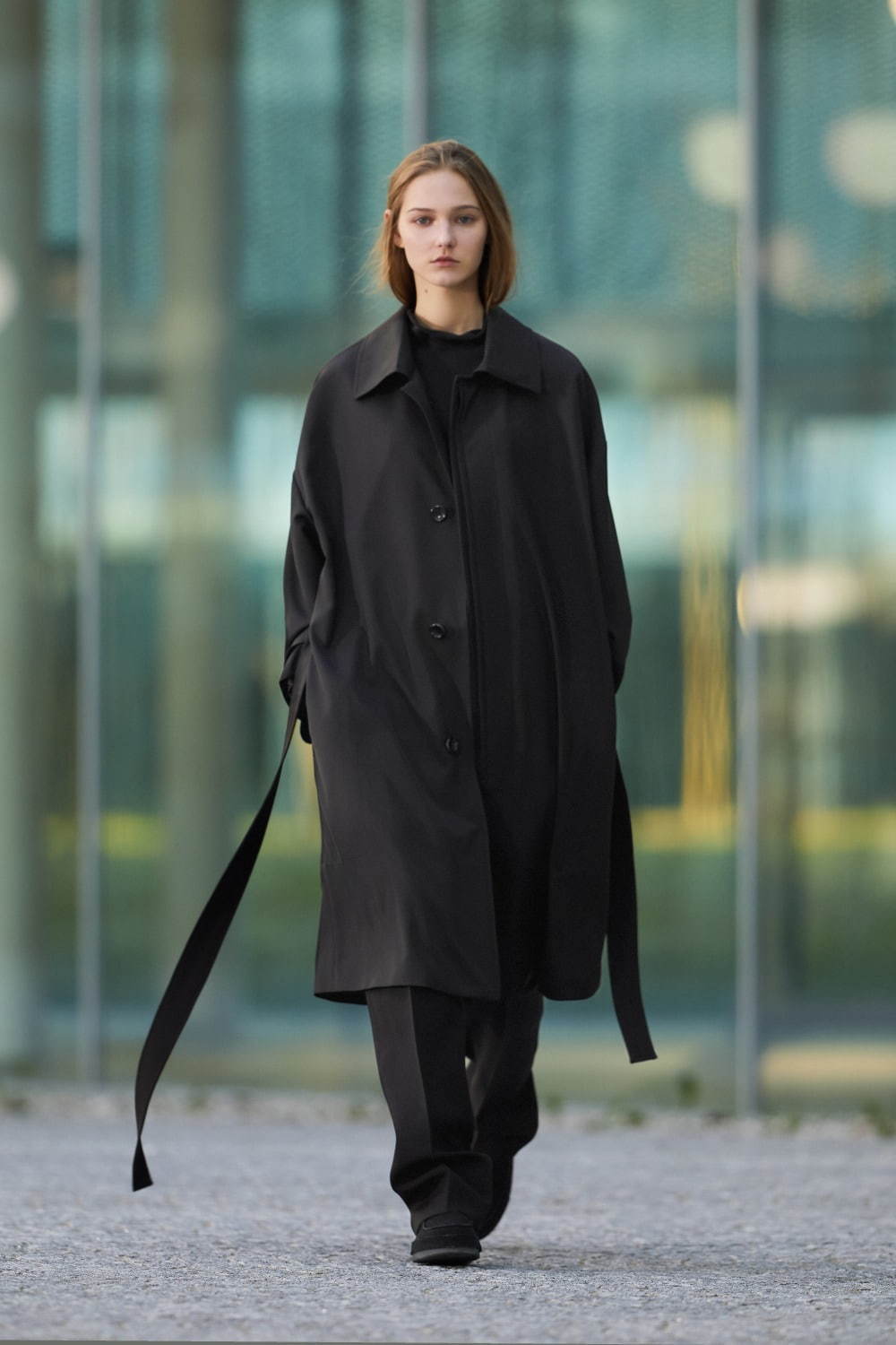 日本未入荷 エルメネジルドゼニア ErmenegildoZegnaメンズ冬コート 黒・グレー - ステンカラーコート - hlt.no