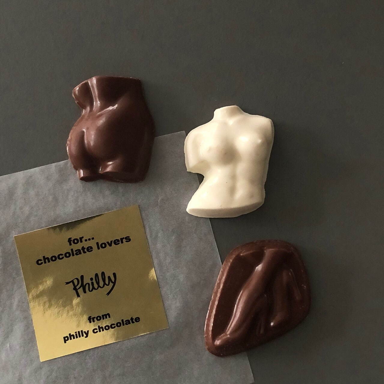 “大人可愛い”チョコレート「フィリー」ミロのヴィーナスや可憐なパンプスがモチーフ、新宿・表参道で販売｜写真1