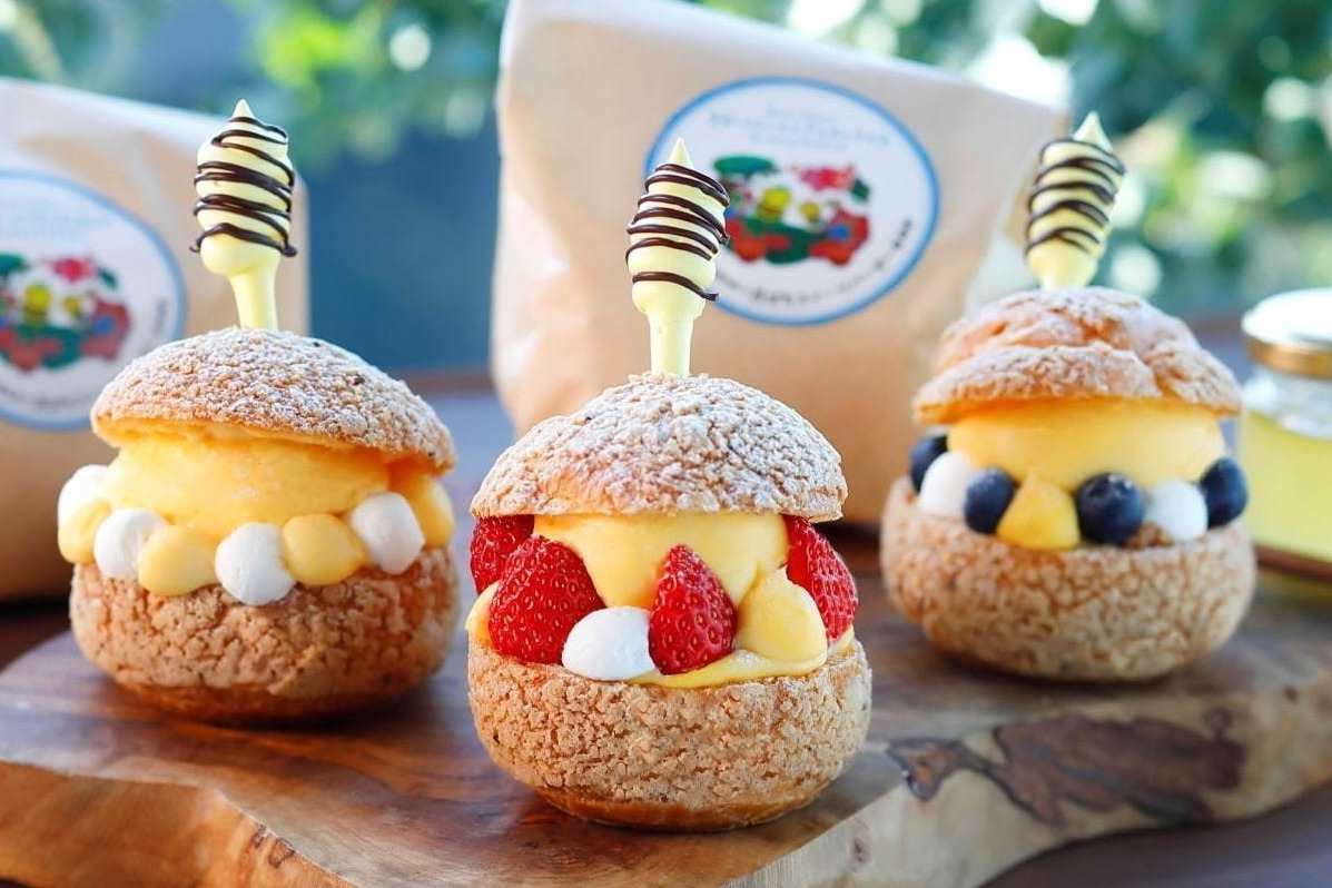 蜂モチーフ｜資生堂パーラー 自由が丘店から「丘ばちスイーツバーガー」自由が丘のはちみつを使った限定メニュー