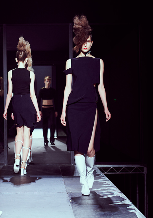 J.W.アンダーソン フォー ヴェルサス ヴェルサーチェ 2013-14年秋冬<span>コレクション</span> - 写真8