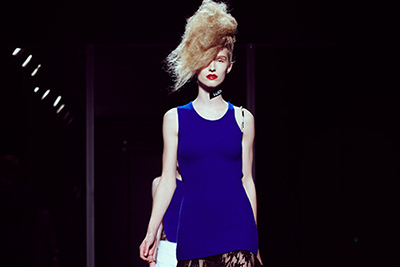 J.W.アンダーソン フォー ヴェルサス ヴェルサーチェ 2013-14年秋冬 ウィメンズ&メンズ コレクション