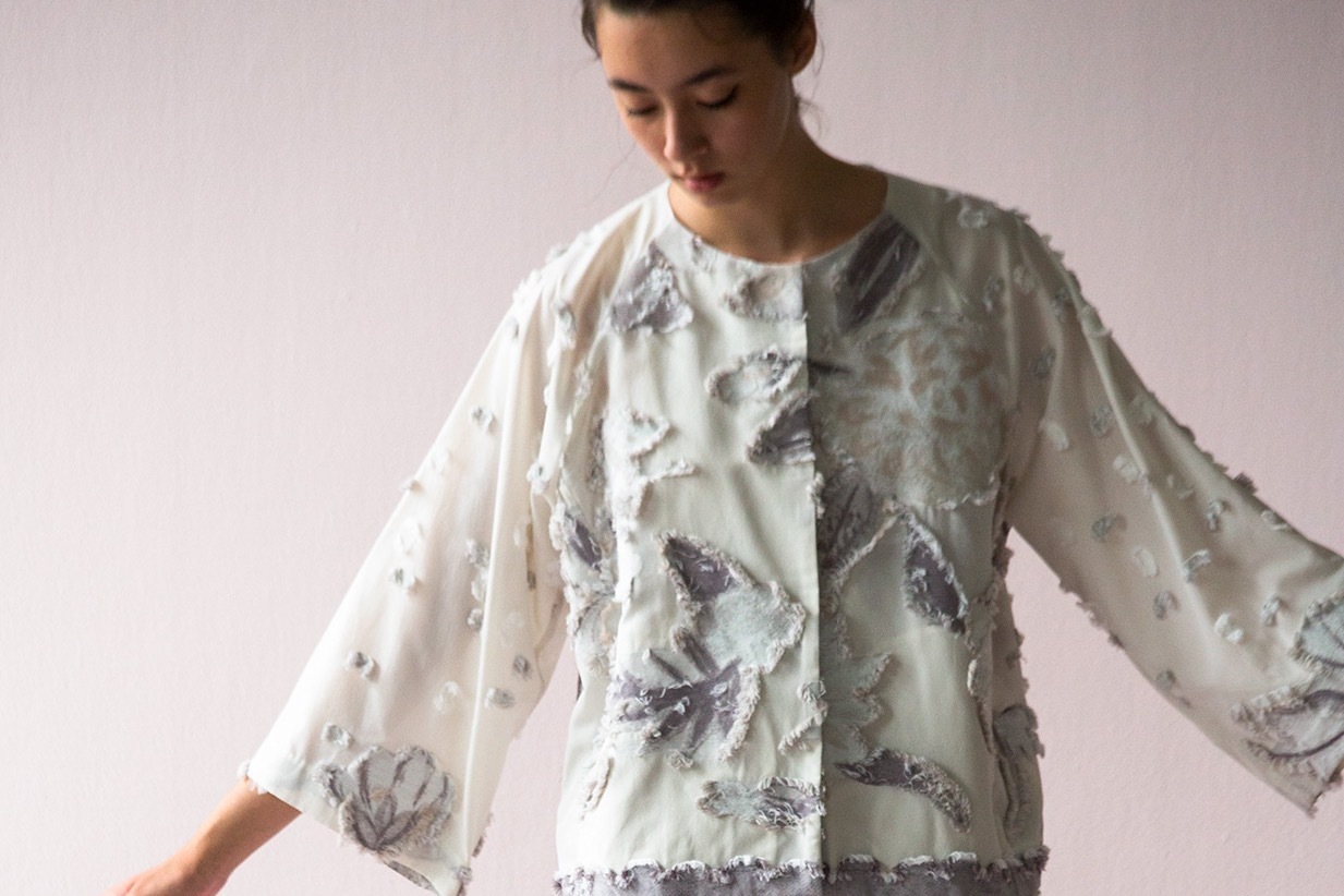 HaaT新作“ヴィンテージ風の花柄”ジャカードのワンピースなど、自然由来の素材で心地よく