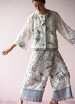 L106　HaaT ISSEY MIYAKE　シルク刺し子ジャケット　花柄刺繍 L106 HaaT ISSEY MIYAKE シルク刺し子ジャケット 花柄刺繍