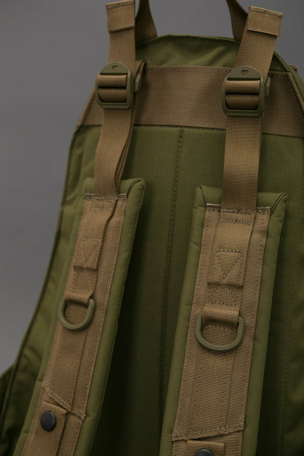 ネクサスセブン×グレゴリー、米軍“アリスパック”着想のミリタリーバッグをアーバンリサーチ限定で｜写真10