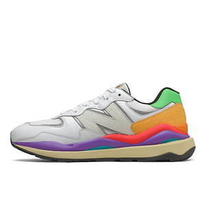 ニューバランス(New Balance) 57/40｜写真1