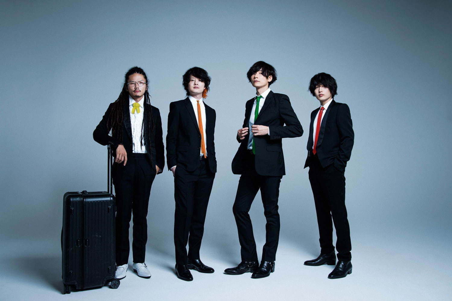 Alexandros 初のベストアルバム Where S My History 全33曲収録 ファッションプレス