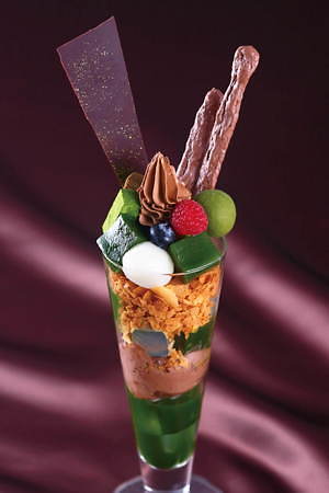 伊藤久右衛門(Itohkyuemon) 抹茶チョコレートパフェ｜写真1