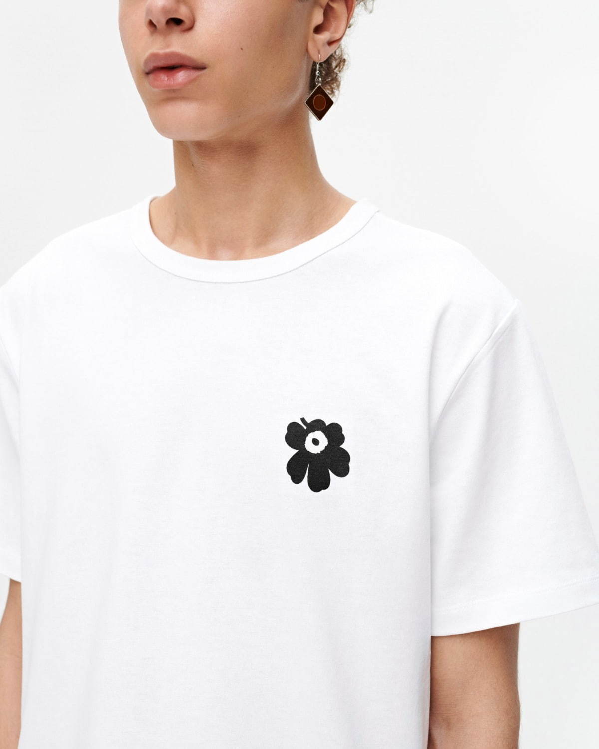マリメッコ キオスキ世界初のコンセプトストアがルクア大阪に、限定Tシャツも発売｜写真1