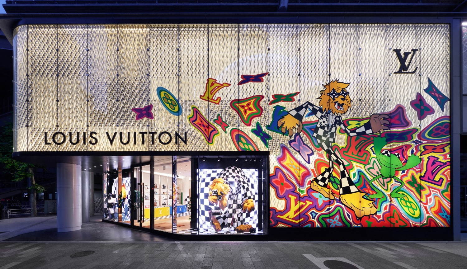 © LOUIS VUITTON / TOMOYUKI KUSUNOSE