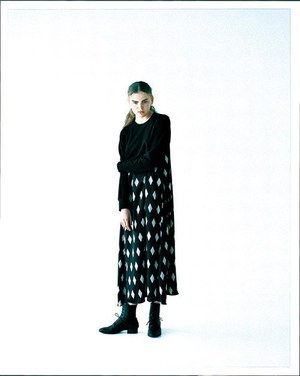 Y's(ワイズ) 2013-14年秋冬コレクション - 服の概念を再構築して魅せる 