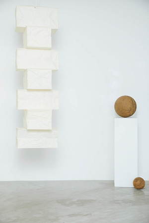 グラフペーパー(Graphpaper) 2021年春夏ウィメンズ&メンズコレクション  - 写真1