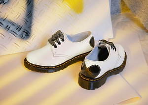 Dr.Martens 1461 HEARTS 3-EYE SHOE バレンタイン