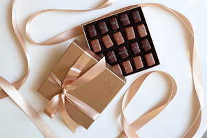 フランズ チョコレート のバレンタイン キャラメル 塩の上質チョコレート ファッションプレス