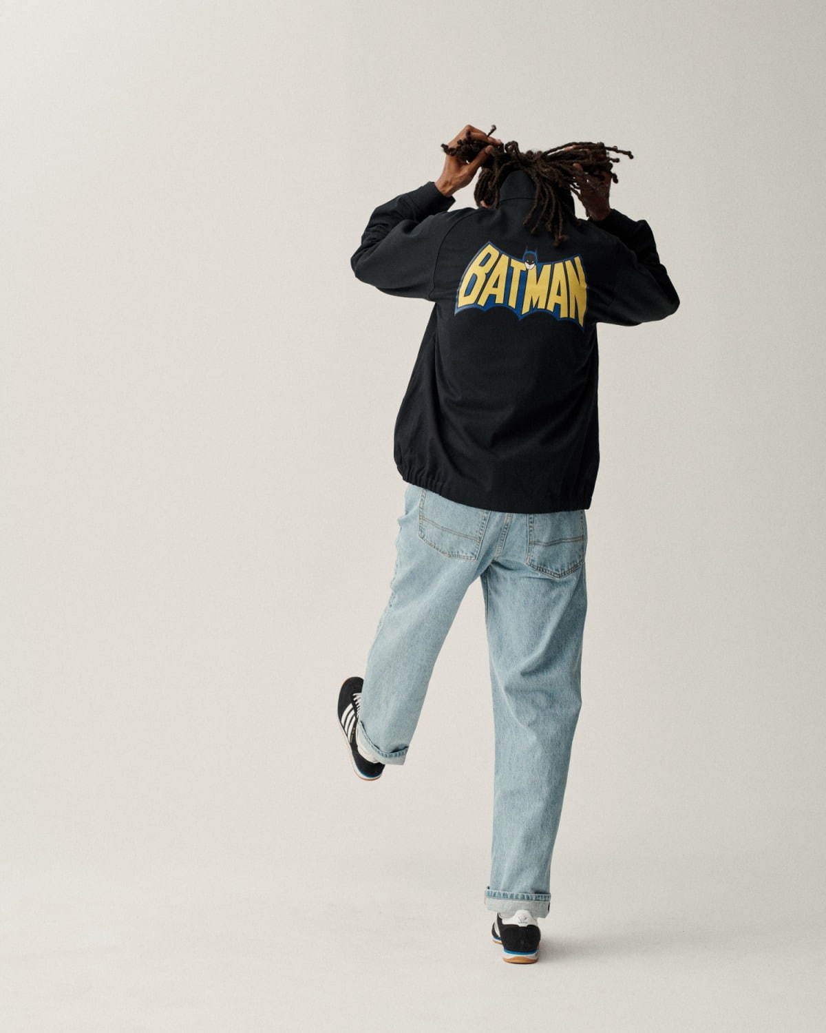 ノア×バットマン、80年代スケートシーン着想のロゴTシャツやジャケットなど｜写真9