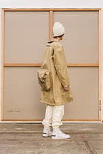 アンダーカバー 2021-22年秋冬メンズコレクション、“ずれた視点”で日常着を再解釈｜写真23