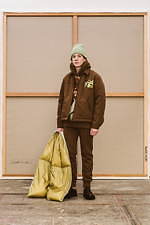 アンダーカバー 2021-22年秋冬メンズコレクション、“ずれた視点”で日常着を再解釈｜写真49