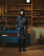 ヨシオクボ 2021年秋冬コレクション - 幽玄、あるいは照り映えとしての｜写真3