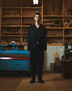 ヨシオクボ 2021年秋冬コレクション - 幽玄、あるいは照り映えとしての｜写真13