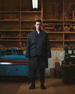 ヨシオクボ 2021年秋冬コレクション - 幽玄、あるいは照り映えとしての｜写真20