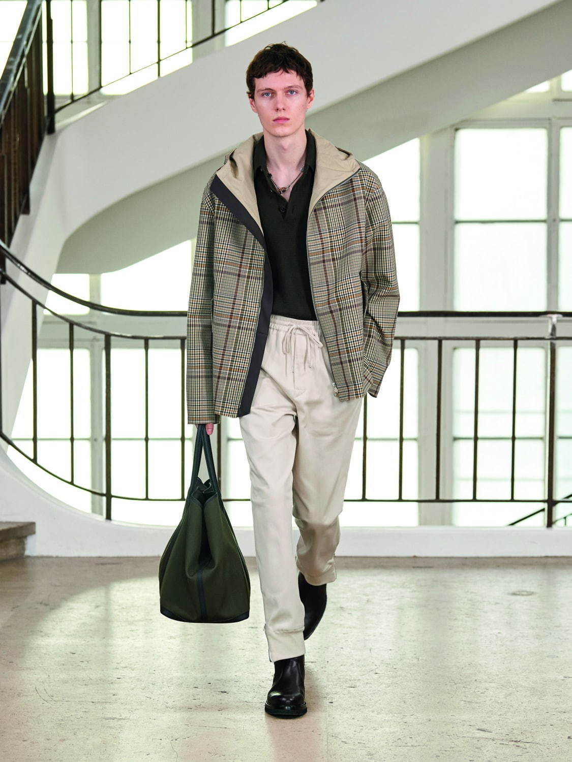 エルメス(HERMÈS) 2021-22年秋冬メンズコレクション