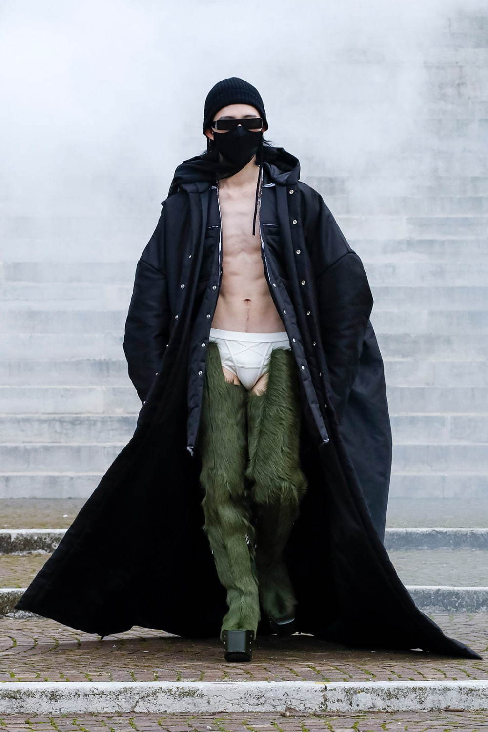 リック・オウエンス(Rick Owens) 2021-22年秋冬メンズコレクション  - 写真4