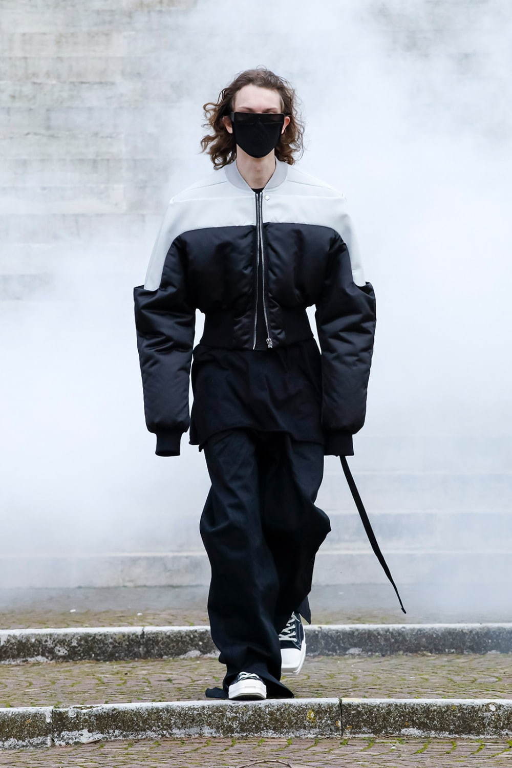 リック・オウエンス(Rick Owens) 2021-22年秋冬メンズコレクション  - 写真15