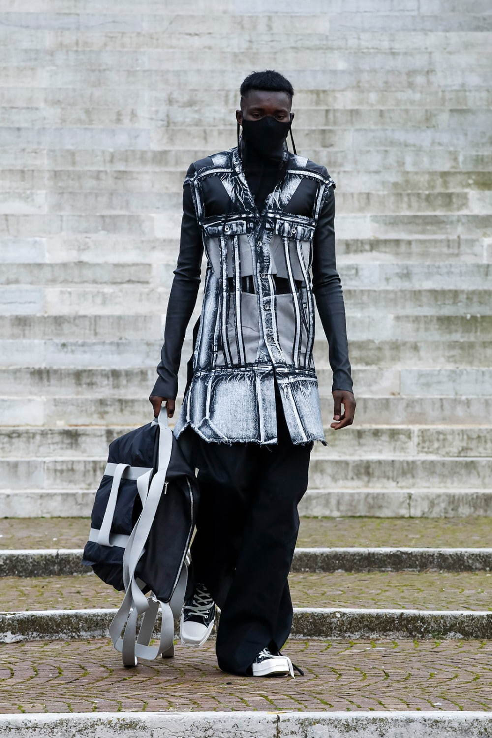 リック・オウエンス(Rick Owens) 2021-22年秋冬メンズコレクション  - 写真30