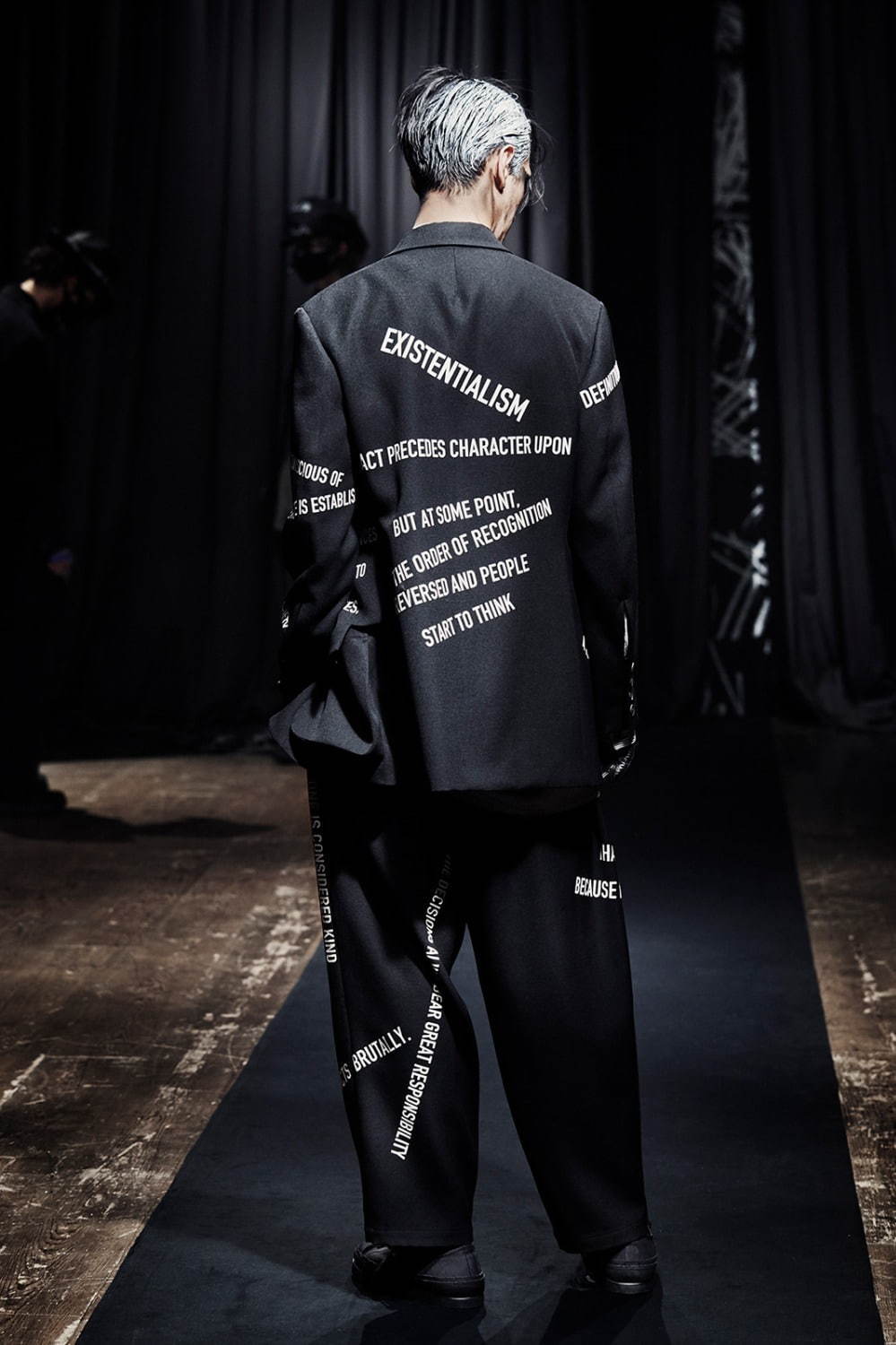 ヨウジヤマモト(Yohji Yamamoto) 2021-22年秋冬メンズコレクション  - 写真29