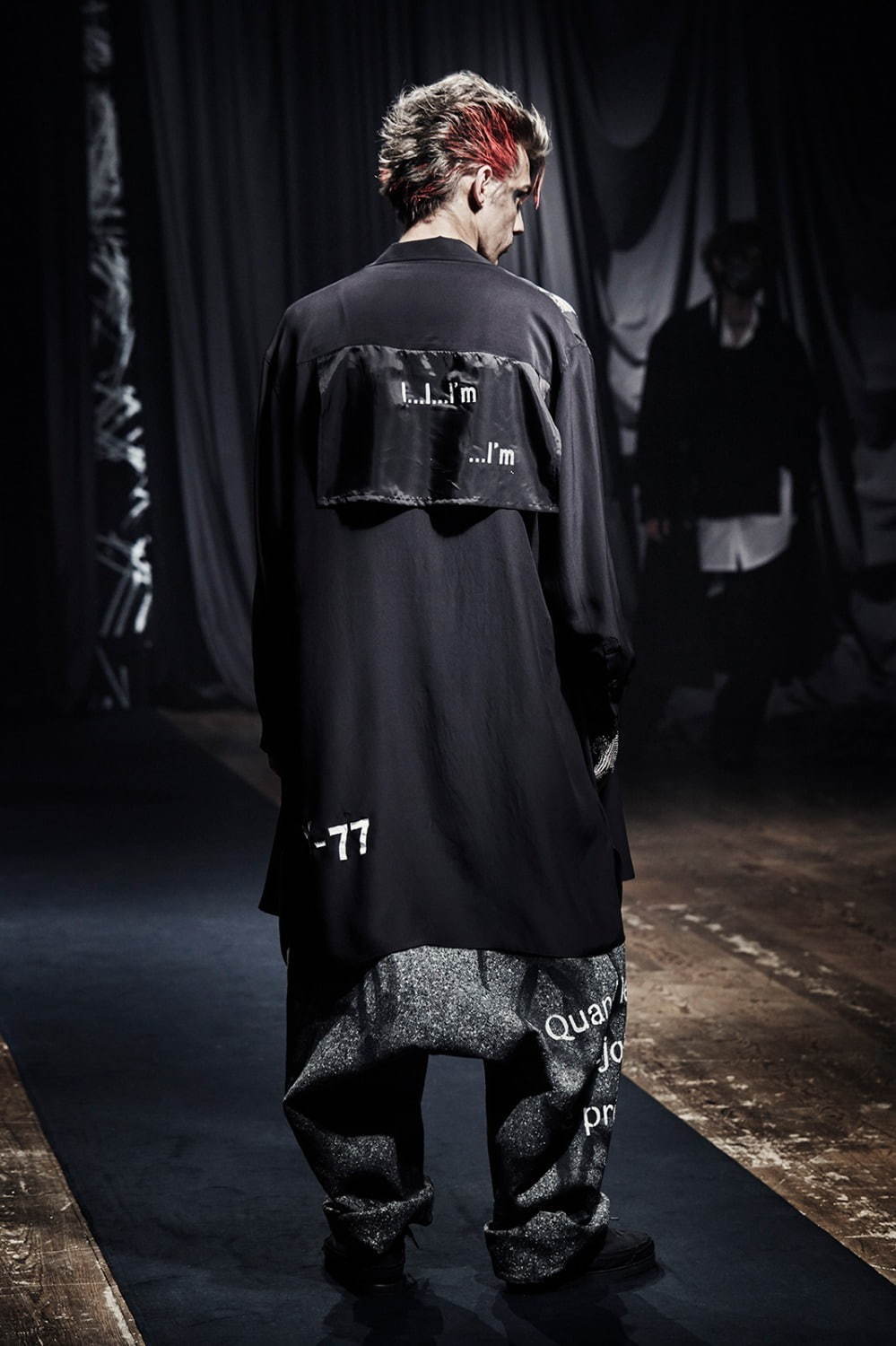 ヨウジヤマモト(Yohji Yamamoto) 2021-22年秋冬メンズコレクション  - 写真40