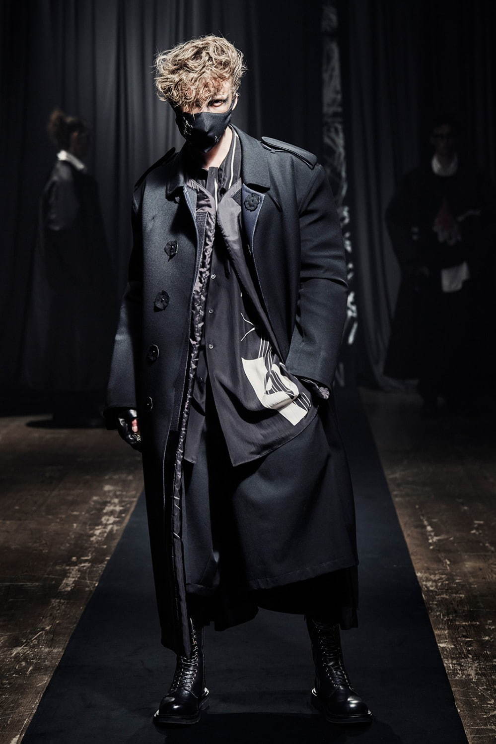 ヨウジヤマモト(Yohji Yamamoto) 2021-22年秋冬メンズコレクション  - 写真54