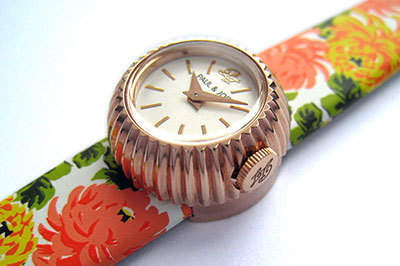 ポール ＆ ジョー 新作ウォッチ登場！鮮やかなクリサンティーヌのプリントにのせて