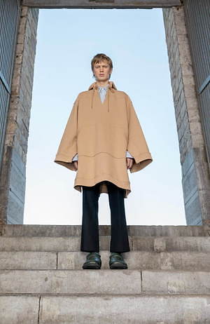 ドリス ヴァン ノッテン 2021年秋冬メンズコレクション - 安らぎをもたらす服、今の時代に向けて｜写真24