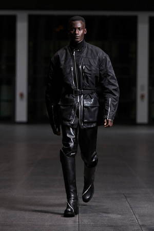 ゲーエムベーハー(GmbH) 2021-22年秋冬メンズコレクション  - 写真10