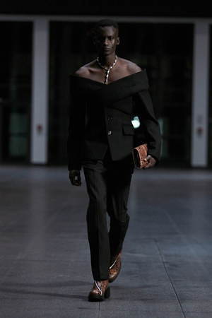 ゲーエムベーハー(GmbH) 2021-22年秋冬メンズコレクション  - 写真25