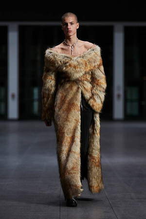 ゲーエムベーハー(GmbH) 2021-22年秋冬メンズコレクション  - 写真26