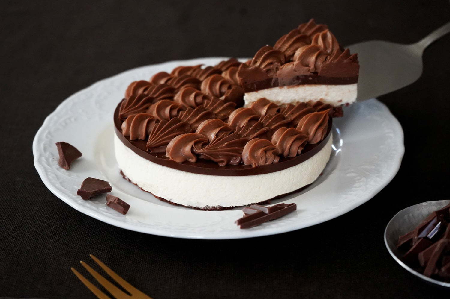 チーズケーキ専門店 フォルマ 3種のベリー チーズチョコレートムースの限定レアチーズケーキ ファッションプレス チーズケーキ専門店 フォルマ 3種のベリー チーズチョコレートムースの限定レアチーズケーキ ファッションプレス