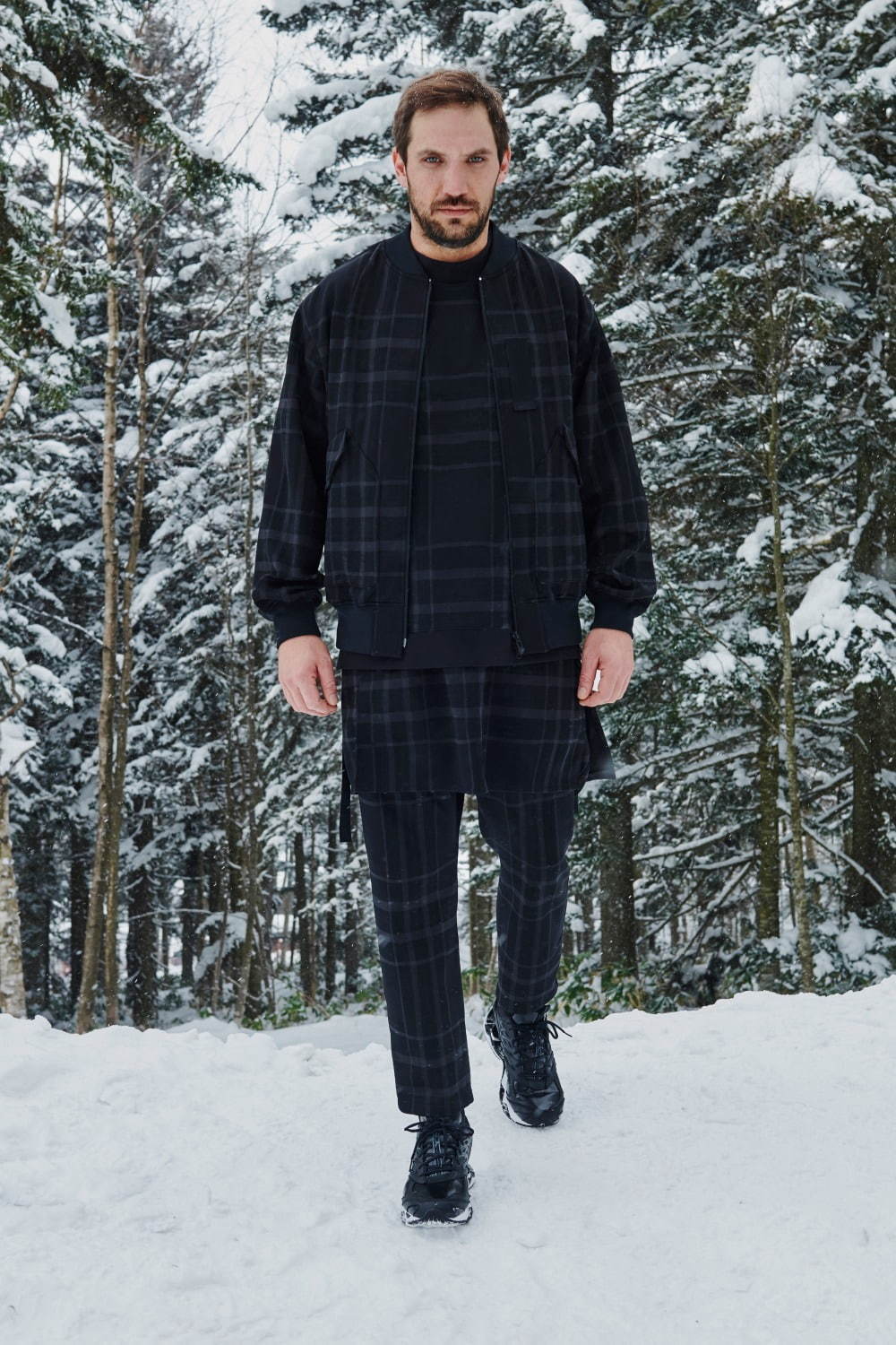 ホワイトマウンテニアリング(White Mountaineering) 2021-22年秋冬メンズコレクション  - 写真23