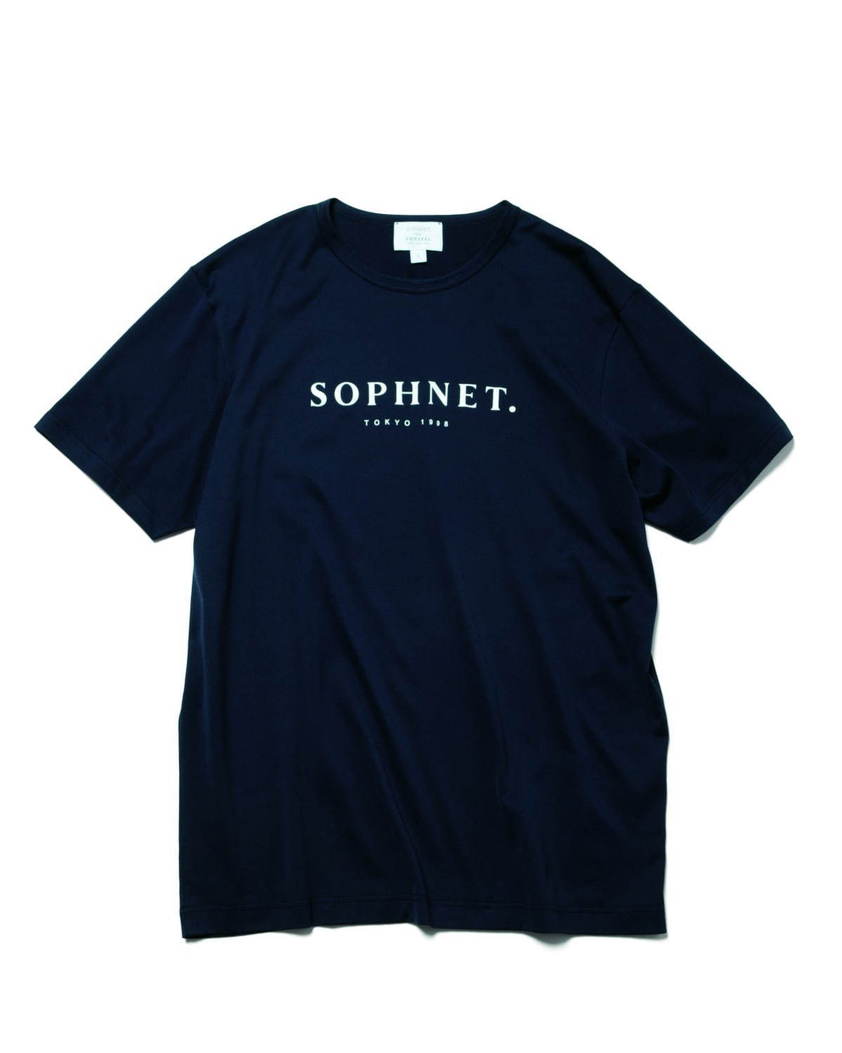 ソフネット×サンスペルが初コラボ、アーカイブタグ付き上質素材のふわふわパーカー＆Tシャツ｜写真20