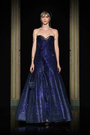 ジョルジオ アルマーニ プリヴェ(GIORGIO ARMANI PRIVÉ) 2021年春夏ウィメンズコレクション  - 写真33